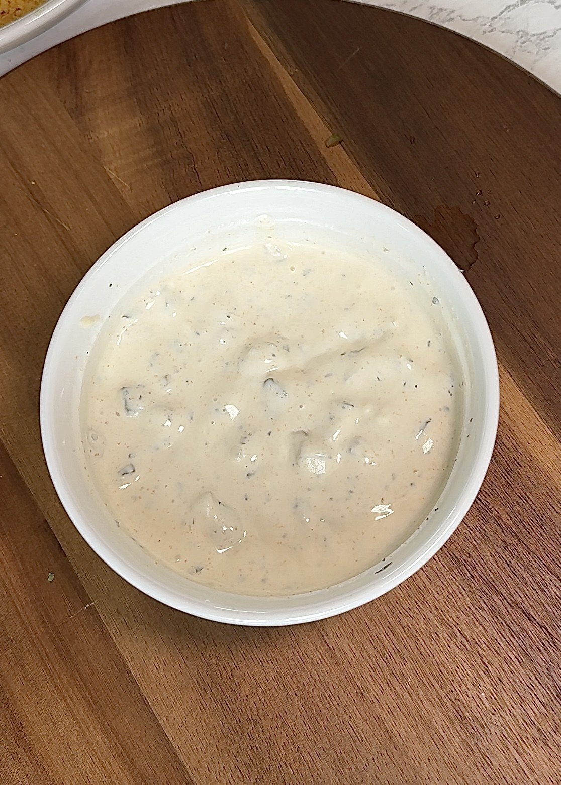 Creamy pickle and garlic sauce for chicken wraps